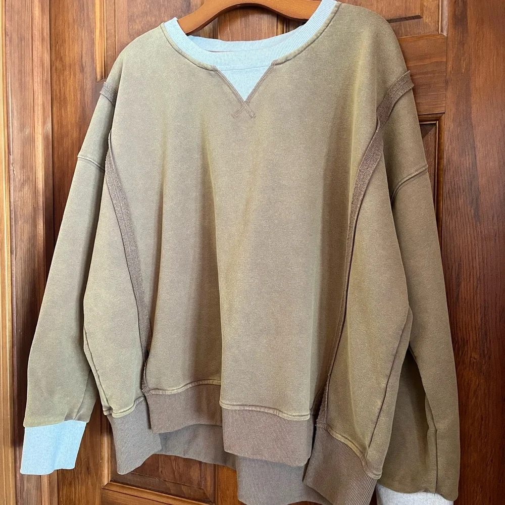 Hem & Thread Women’s Carmel and Brown Crewneck Sweatshirt - Picture 4 of 4